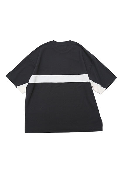 QUOLT クオルト | LINE CUTSEW カラー:ブラック