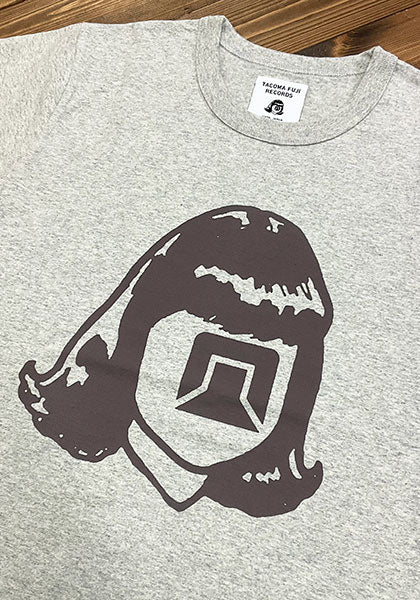 TACOMA FUJI RECORDS タコマフジレコード | TACOMA FUJI BIG LOGO Tee ‘25 Tシャツ カラー:オートミール
