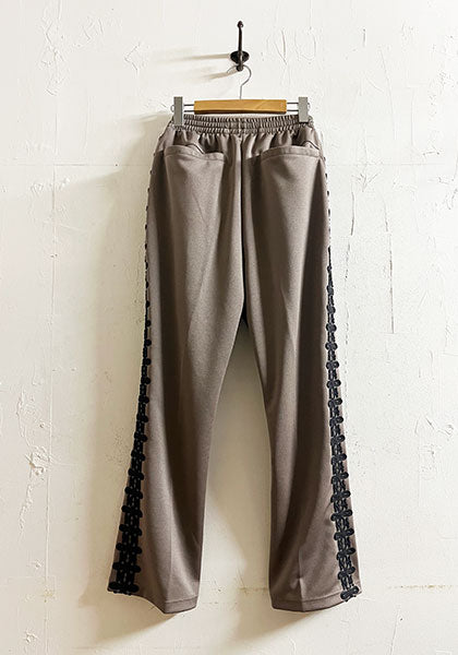 Nasngwam(ナスングワム) | KINGSTON PANTS / ジャージ TRACK PANTS カラー:グレージュ