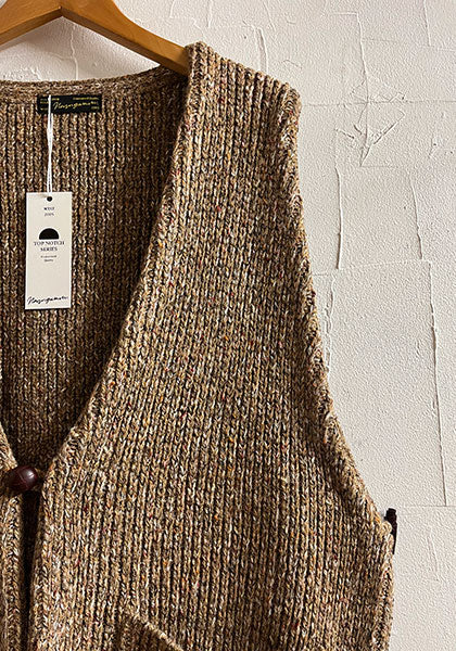 Nasngwam.(ナスングワム) | GRAIN VEST カラー:BROWN