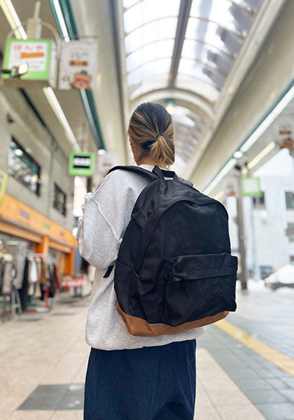 PACKING パッキング | BOTTOM SUEDE BACKPACK カラー:BLACK