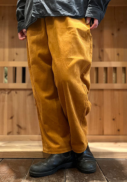 VOIRY ヴォイリー | SUNDAY PANTS CORDUROY カラー : マスタード