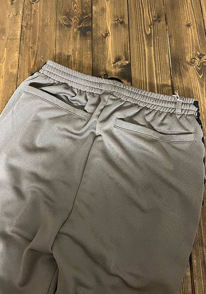 Nasngwam(ナスングワム) | KINGSTON PANTS / ジャージ TRACK PANTS カラー:グレージュ