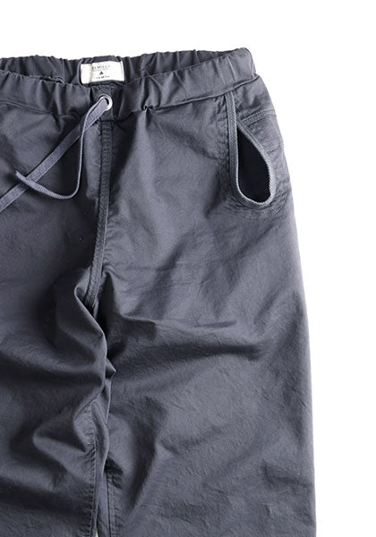 Remilla | Amada Lazy Color: Dark Gray