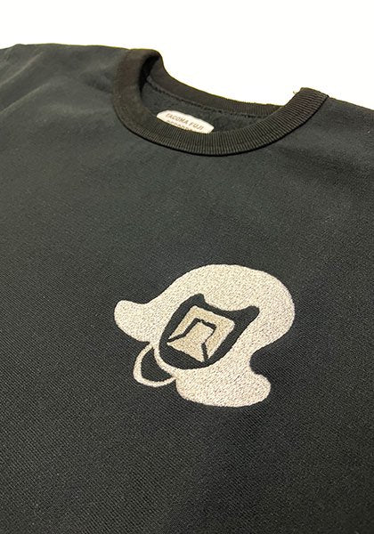 TACOMA FUJI RECORDS 타코마후지 레코드 | TACOMA FUJI LOGO (embroidery) SWEAT designed by Yachiyo Katsuyama