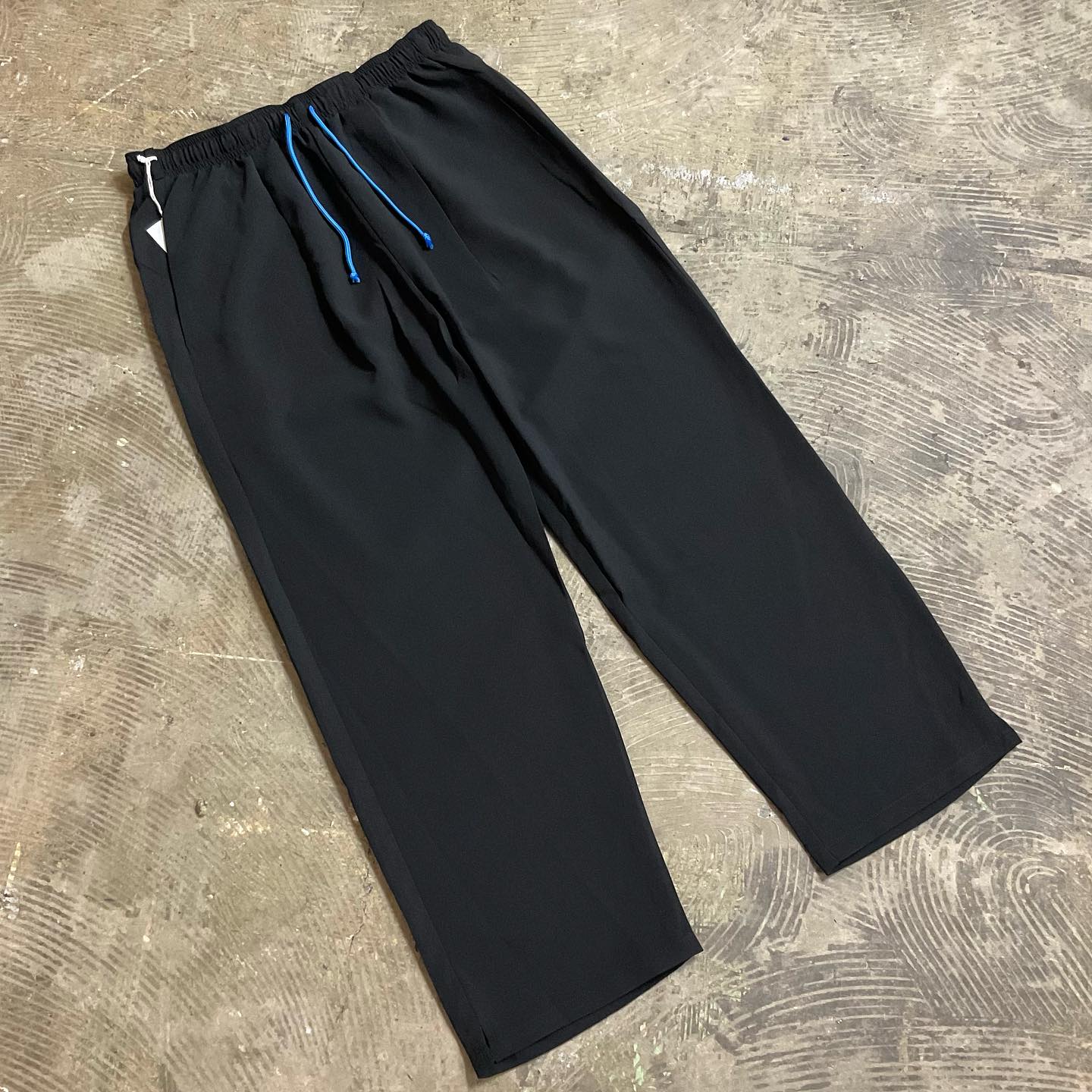 VOIRY ヴォイリー | SCHOOL PANTS カラー:BLACK