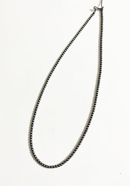 Indian Jewelry (インディアン ジュエリー) ナバホパールネックレス 燻 3mm 50cm