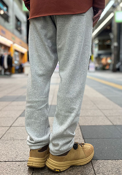 SPINNER BAIT スピナーベイト | ボンバーヒートパンツ カラー：ライトグレー