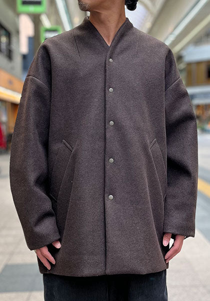 KELEN ケレン | NO COLLAR EGG JACKET カラー:BROWN