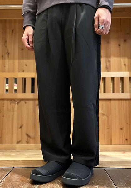 VOIRY ヴォイリー | SCHOOL PANTS カラー:BLACK