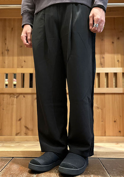 VOIRY ヴォイリー | SCHOOL PANTS カラー:BLACK