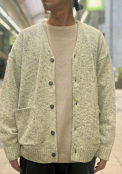 Nasngwam.(ナスングワム) | GRAIN CARDIGAN カラー:SAGE GREEN