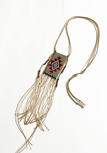 Nasngwam.×idod Macrame necklace Model: Ko
