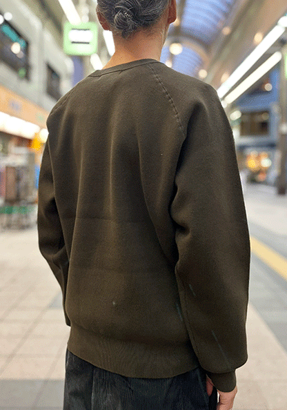 Nasngwam.(ナスングワム) | ACTUALLY CREW カラー:DARK OLIVE