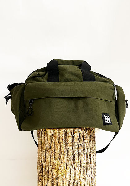 NEVER WASTED ネバー ウェイステッド | PLAYRIP / ミドルサイズバッグ