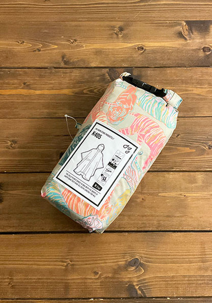 KIU レインポンチョ 2ND カラー：ブライトタイガー