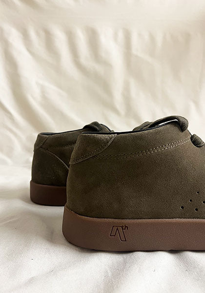 AREth アース | Model Il (ミドルカットタイプ) カラー： TABAC