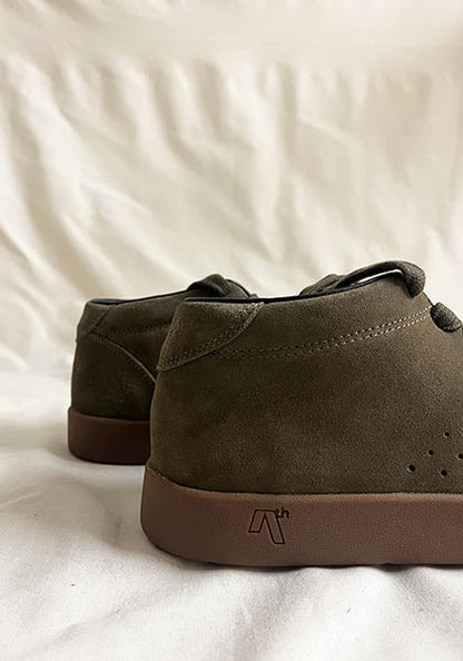 AREth アース | Model Il (ミドルカットタイプ) カラー： TABAC