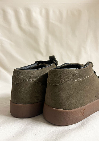 AREth アース | Model Il (ミドルカットタイプ) カラー： TABAC