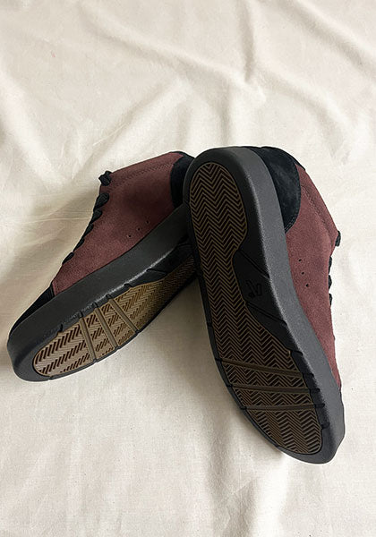 AREth アース | Model Il (ミドルカットタイプ) カラー： BLACK & BURGUNDY