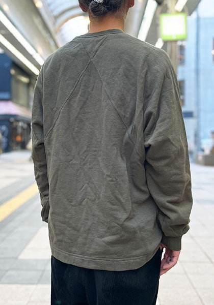 remilla デルタクロススエット