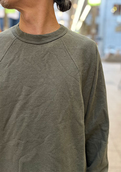 remilla デルタクロススエット