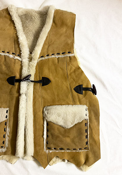 Nasngwam.（ナスングワム）| IGLLO MOUTON VEST