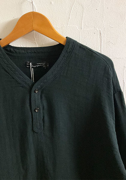 Nasngwam.（ナスングワム）| VAGRANT SHIRTS カラー:BLACK