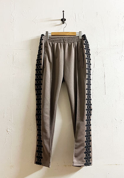 Nasngwam（ナスングワム） | KINGSTON PANTS / ジャージ TRACK PANTS カラー：グレージュ