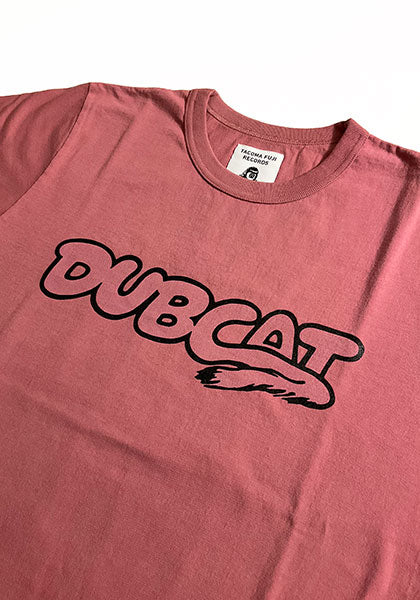 TACOMA FUJI RECORDS タコマフジレコード | DUB CAT Tシャツ designed by Hiroshi Iguchi