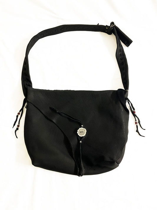 Nasngwam×EARLY MORNING ナスングワム×アーリーモーニング | DEER SKIN MESSENGER LAEGE BAG / 鹿革バッグ カラー :ブラック