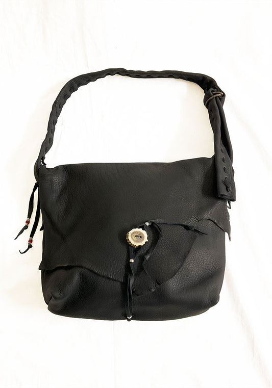 Nasngwam×EARLY MORNING ナスングワム×アーリーモーニング | DEER SKIN MESSENGER LAEGE BAG / 鹿革バッグ カラー :ブラック