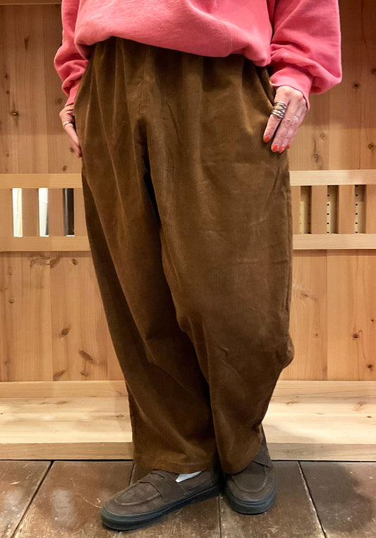 VOIRY ヴォイリー | SUNDAY PANTS CORDUROY カラー :ブラウン