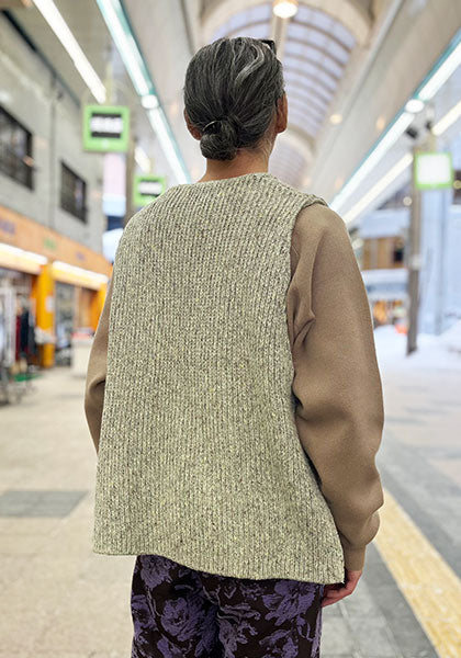 Nasngwam.(ナスングワム) | GRAIN VEST カラー:SAGE GREEN