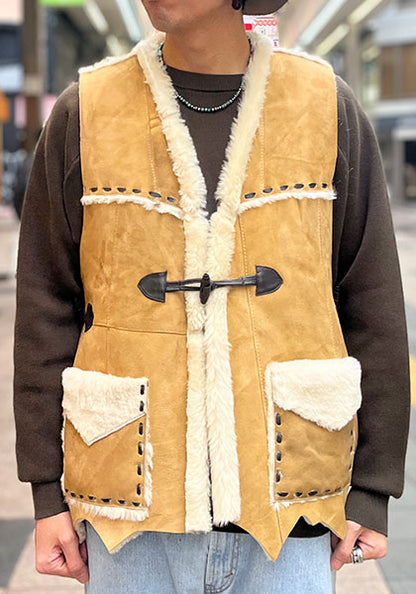 Nasngwam.（ナスングワム）| IGLLO MOUTON VEST