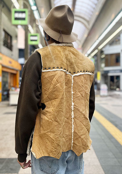Nasngwam.（ナスングワム）| IGLLO MOUTON VEST