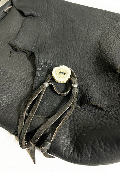 Nasngwam×EARLY MORNING ナスングワム×アーリーモーニング | DEER SKIN MESSENGER BAG / 鹿革バッグ カラー : チョコレート