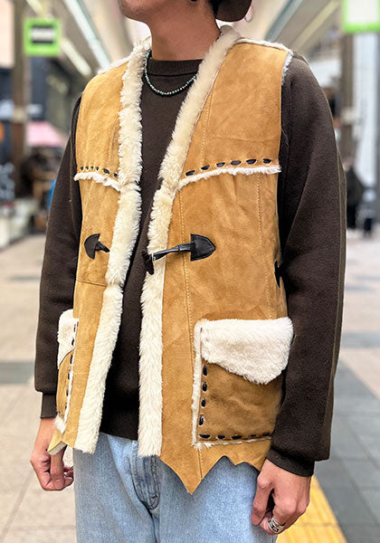 Nasngwam.（ナスングワム）| IGLLO MOUTON VEST