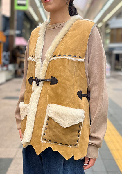 Nasngwam.（ナスングワム）| IGLLO MOUTON VEST