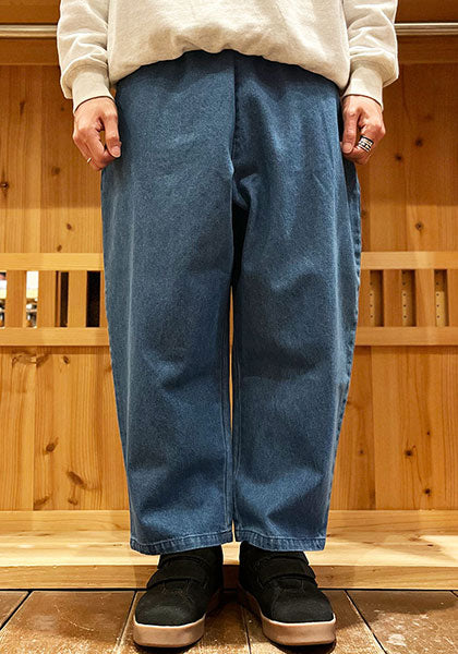 VOIRY ヴォイリー | SUNDAY PANTS DENIM カラー : MID BLUE