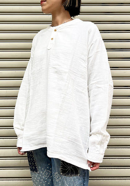 Nasngwam | VAGRANT SHIRTS Color: White