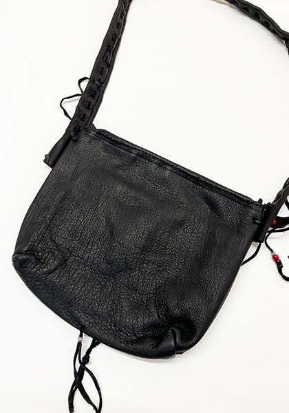 Nasngwam×EARLY MORNING Nasngwam×EARLY MORNING | DEER SKIN MESSENGER BAG / Deerskin bag Color: Black