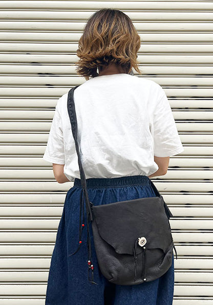 Nasngwam×EARLY MORNING ナスングワム×アーリーモーニング | DEER SKIN MESSENGER BAG / 鹿革バッグ カラー : ブラック