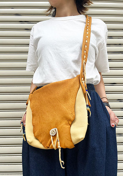 Nasngwam×EARLY MORNING ナスングワム×アーリーモーニング | DEER SKIN MESSENGER BAG / 鹿革バッグ カラー : キャメル