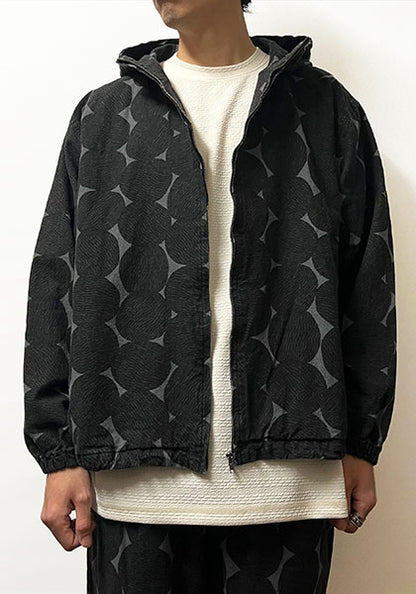 VOO ヴォー | FUNNY CIRCLE HOODY カラー:SUMI BLACK