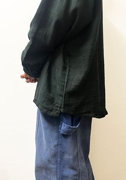 Nasngwam.（ナスングワム）| VAGRANT SHIRTS カラー:BLACK