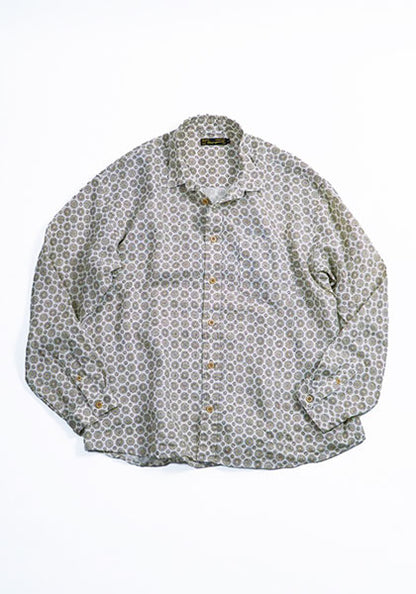 Nasngwam.（ナスングワム） | CREST SHIRTS カラー:WHITE