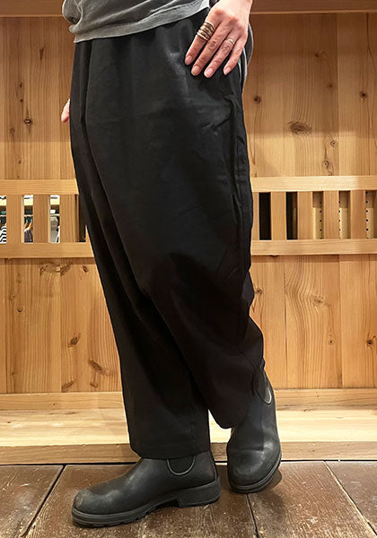 VOIRY ヴォイリー | SUNDAY PANTS LINEN カラー:BLACK