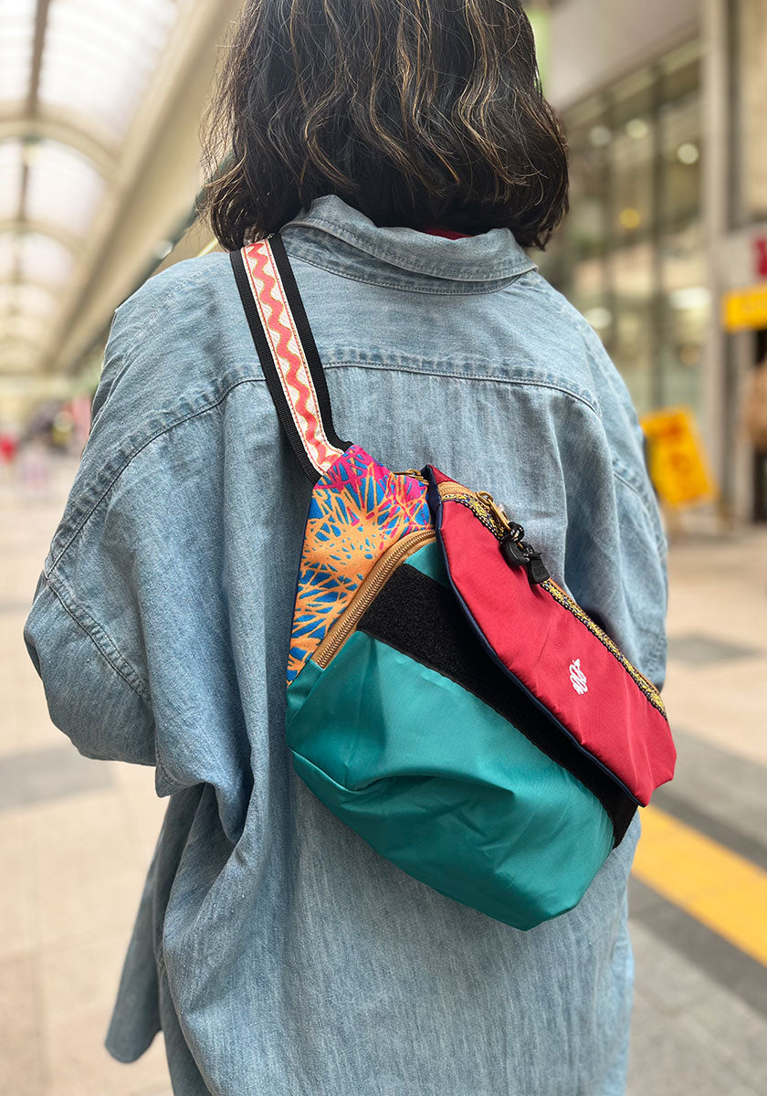 ALDIES アールディーズ | Bjork Shoulder カラー:バーガンディー