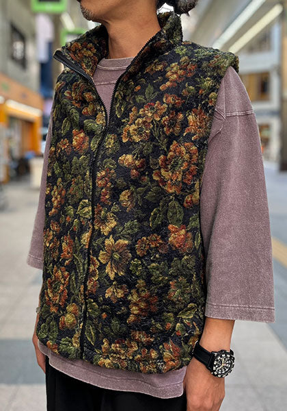 VOO ヴォー | FLOWER FLEECE VEST カラー:BLACK